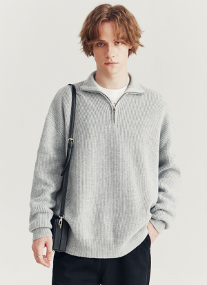Pull Camionneur Gris Clair en Tricot Côtelé